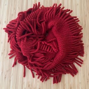 Red infinity Scarf